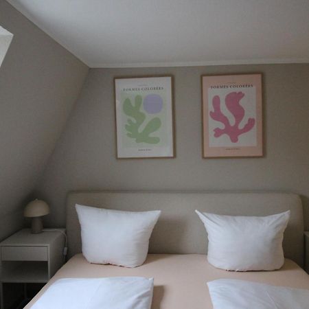 וירצבורג Homie Stay Schiestlstrasse - Moderne Dachgeschosswohnung Mit 2 Schlafzimmern מראה חיצוני תמונה