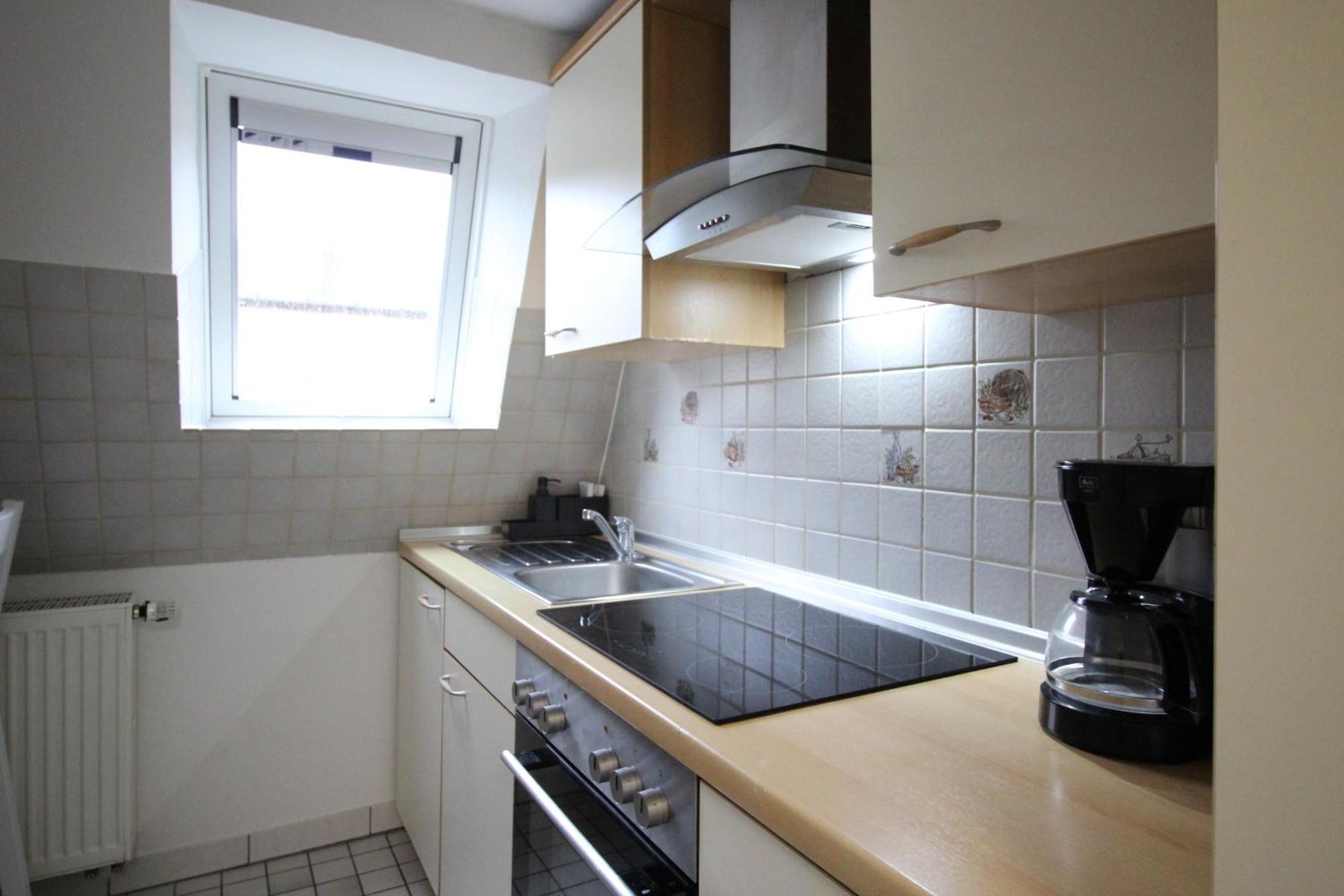 וירצבורג Homie Stay Schiestlstrasse - Moderne Dachgeschosswohnung Mit 2 Schlafzimmern מראה חיצוני תמונה